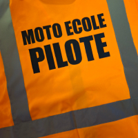 Gilet de sécurité orange fluo adapté moto école, haute visibilité, bandes réfléchissantes